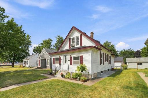 Photo for 648 3rd Avenue S, South Saint Paul, MN 55075 - listing #7121592 648 3rd Avenue S, South Saint Paul, MN 55075