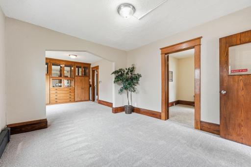 Beautiful Oak Trim