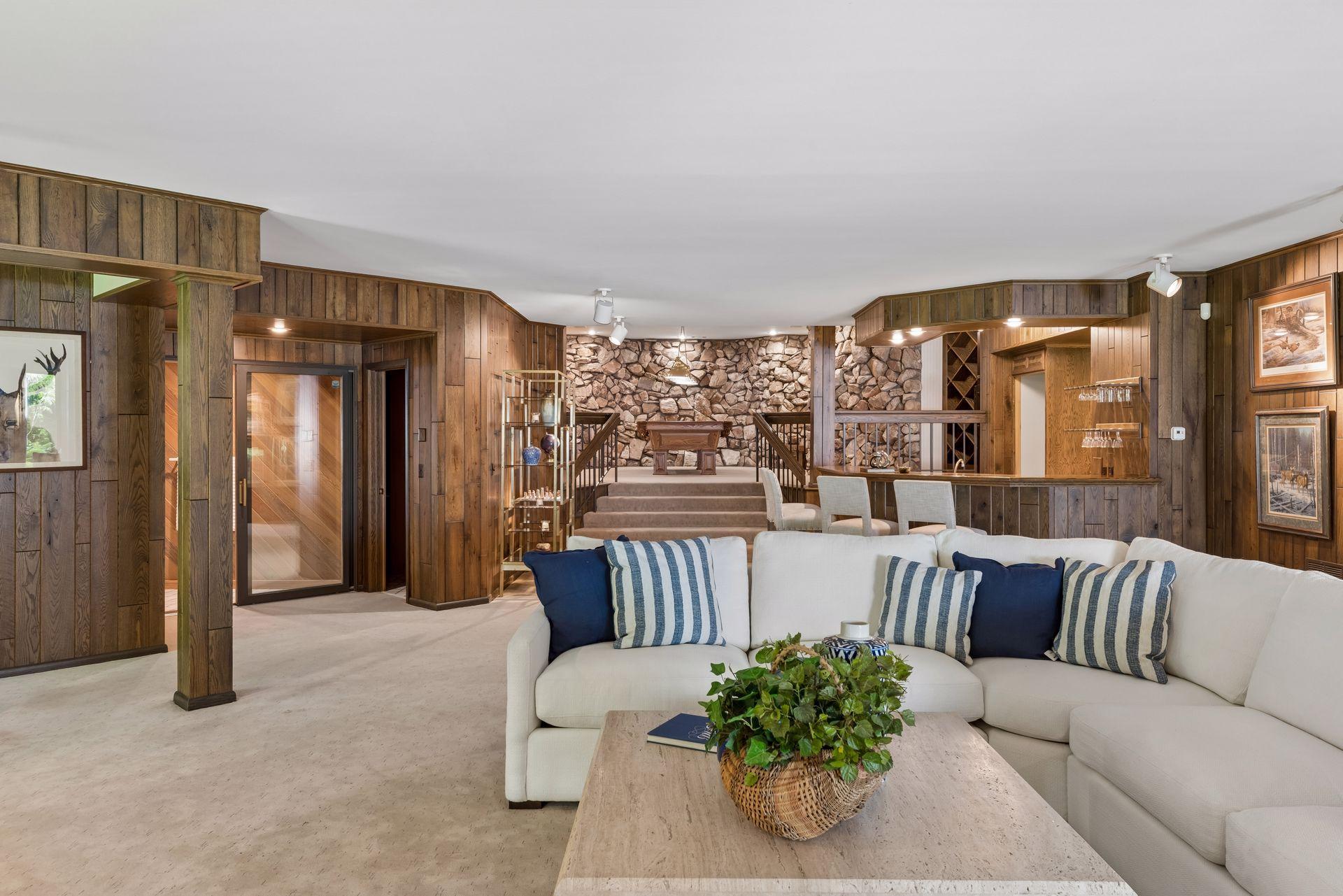 Lower level family space