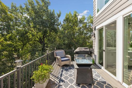 6311 Montee Drive, Eden Prairie, MN 55344
