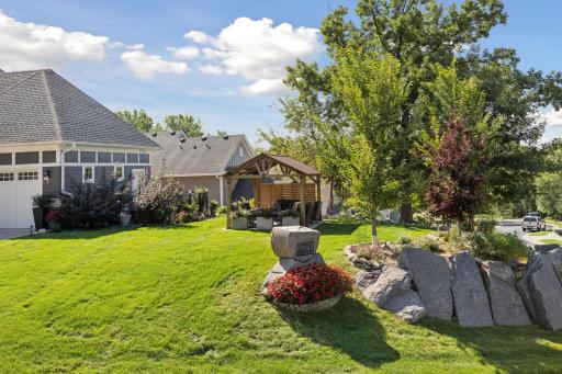 6311 Montee Drive, Eden Prairie, MN 55344