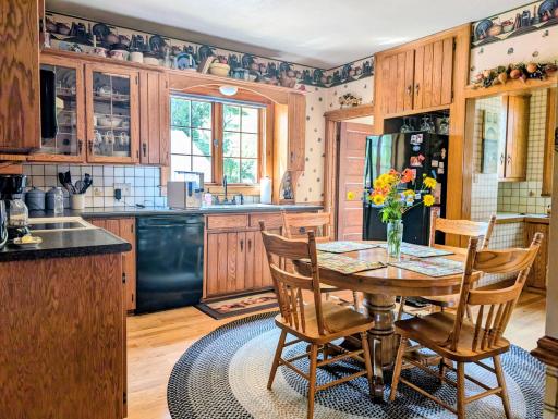 beautiful custom cabinetry. Hardwood floors