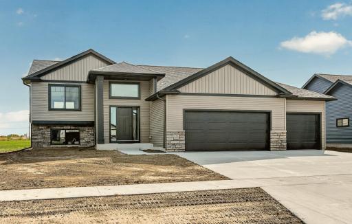1826 4th Street NE, Byron, MN 55920