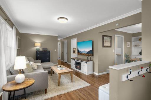 8236 Dupont Avenue S, Bloomington, MN 55420