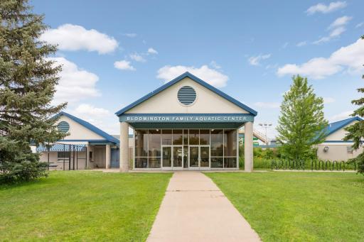8236 Dupont Avenue S, Bloomington, MN 55420