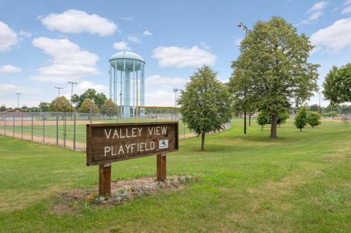 8236 Dupont Avenue S, Bloomington, MN 55420