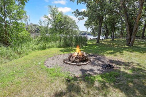 Lakeside firepit.jpg