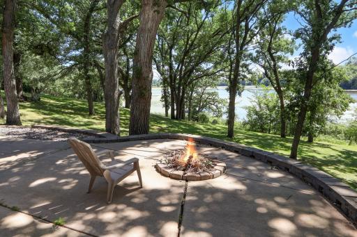 Patio area overlooking the lake.jpg