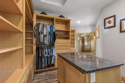 W10622 State Road 35, Prescott, WI 54021