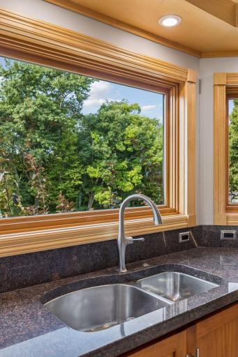 W10622 State Road 35, Prescott, WI 54021
