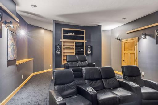 W10622 State Road 35, Prescott, WI 54021