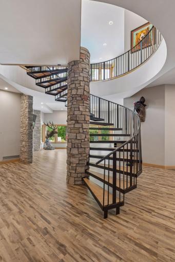 W10622 State Road 35, Prescott, WI 54021
