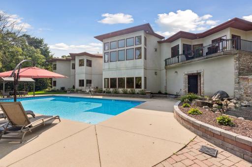 W10622 State Road 35, Prescott, WI 54021