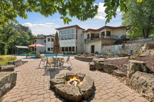 W10622 State Road 35, Prescott, WI 54021