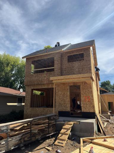 37 19th Avenue N, Hopkins, MN 55343