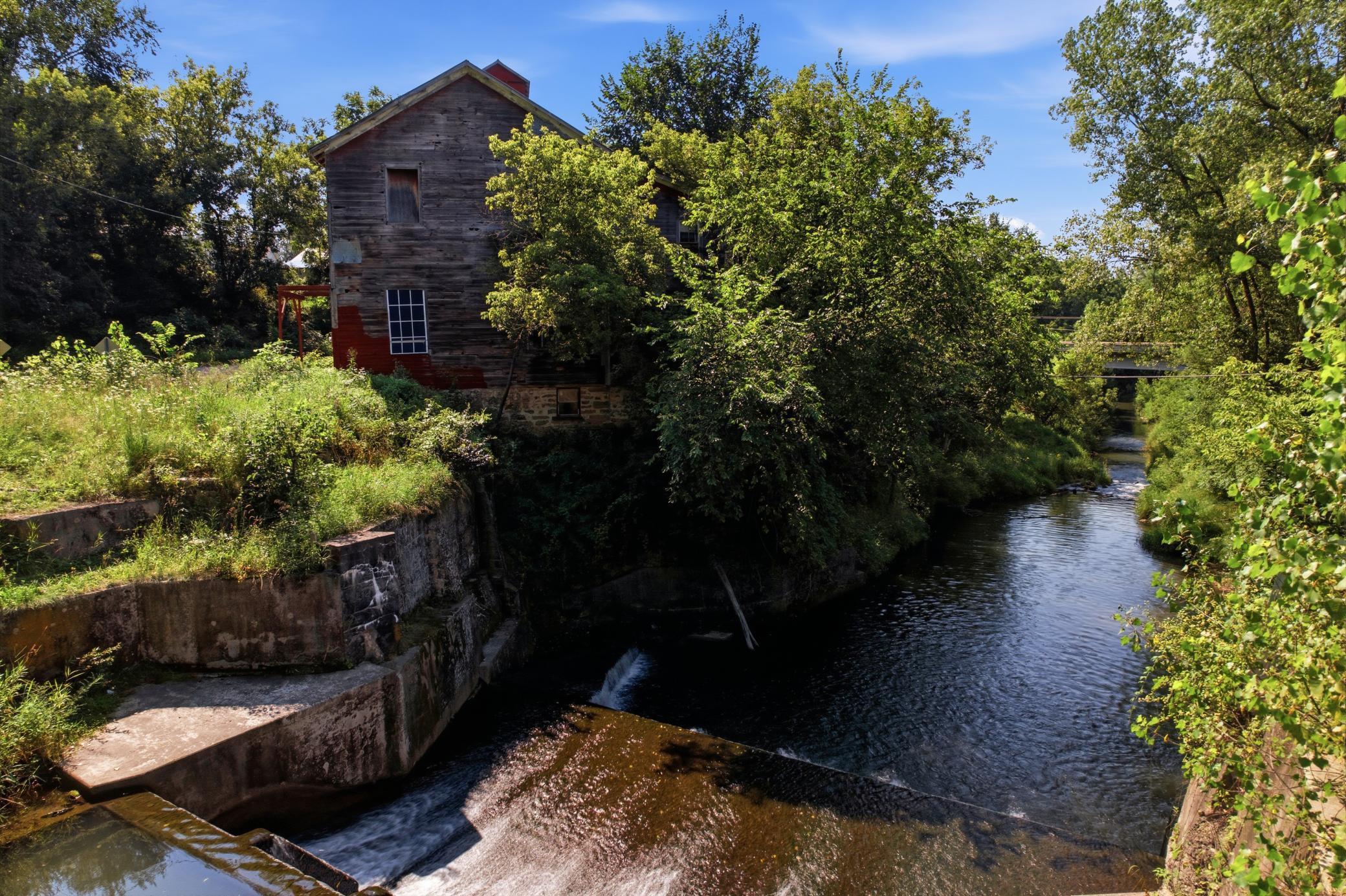 w25818 Mill Rd (11).jpg