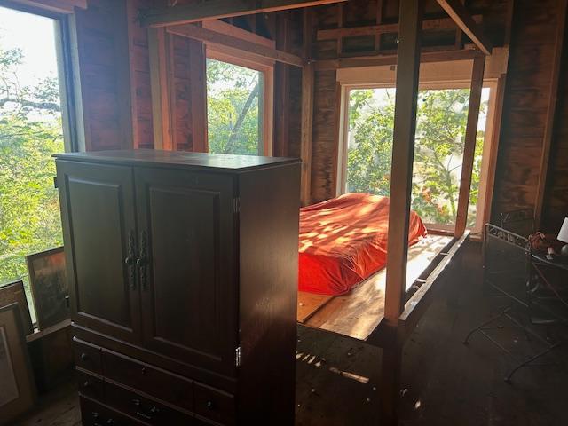 Seller's Photo