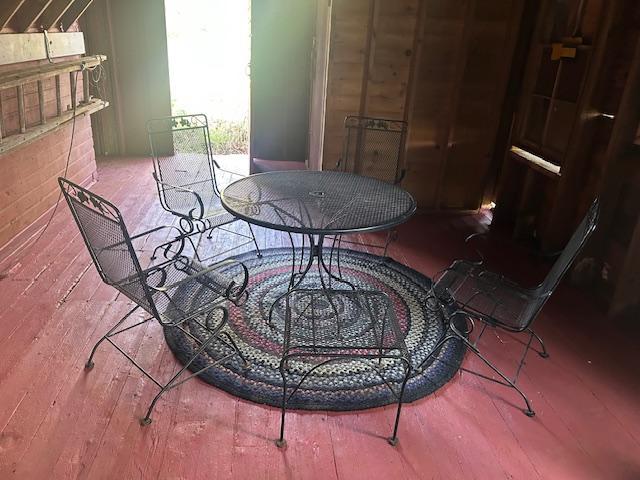 Seller's Photo