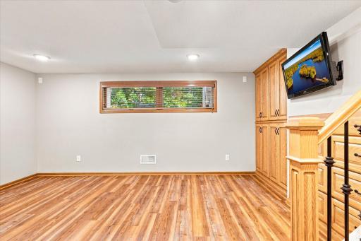Perfect for an office, craft room or play area.