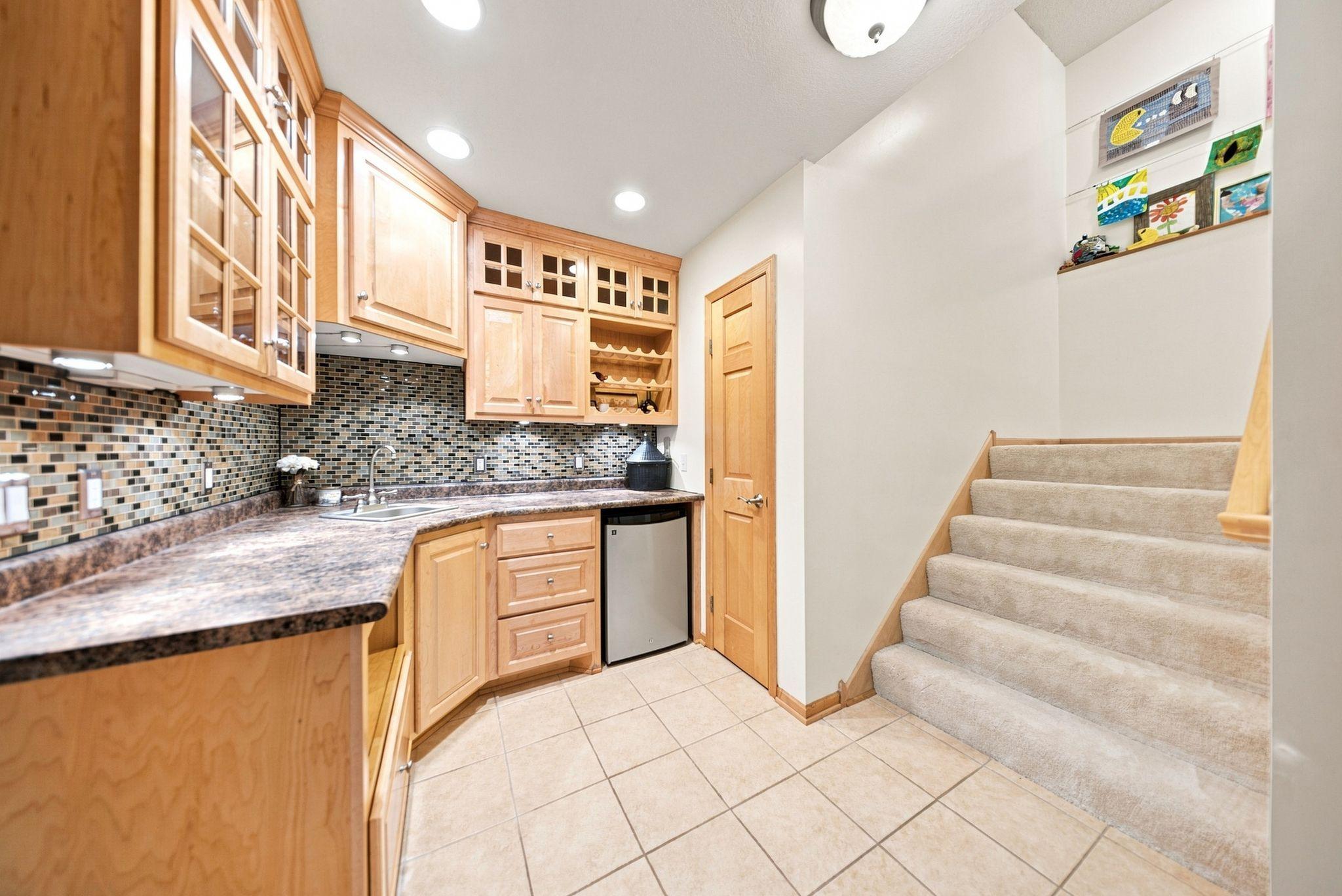 Lower Level Wet Bar