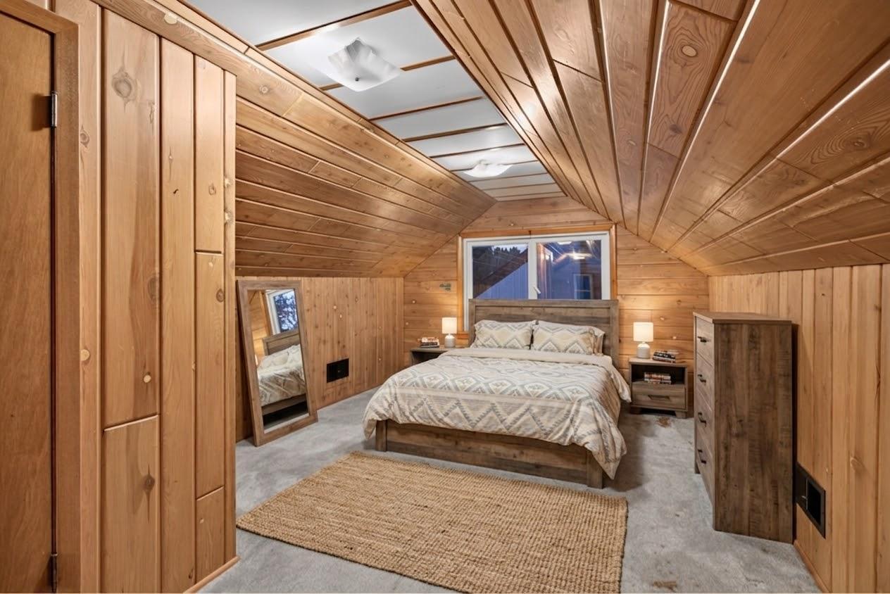 Upstairs primary suite - virtually staged