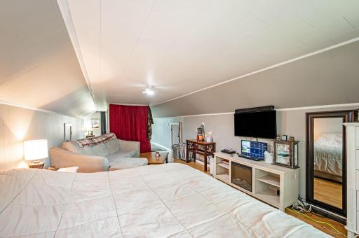 312 W 2nd Street, Blue Earth, MN 56013