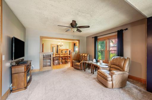 312 W 2nd Street, Blue Earth, MN 56013