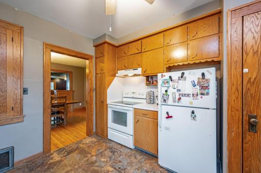 312 W 2nd Street, Blue Earth, MN 56013