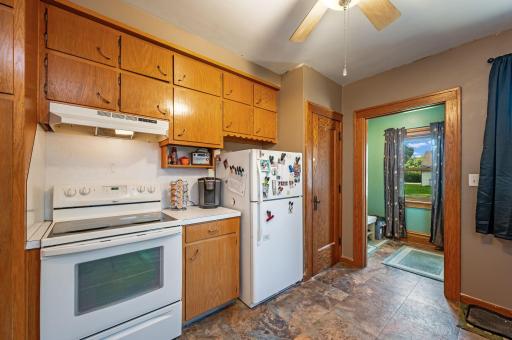 312 W 2nd Street, Blue Earth, MN 56013