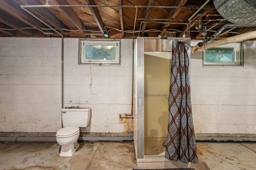 312 W 2nd Street, Blue Earth, MN 56013