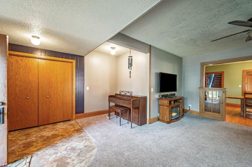 312 W 2nd Street, Blue Earth, MN 56013