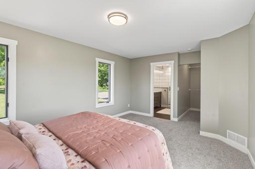 4901 E 250th Street, Elko New Market, MN 55020