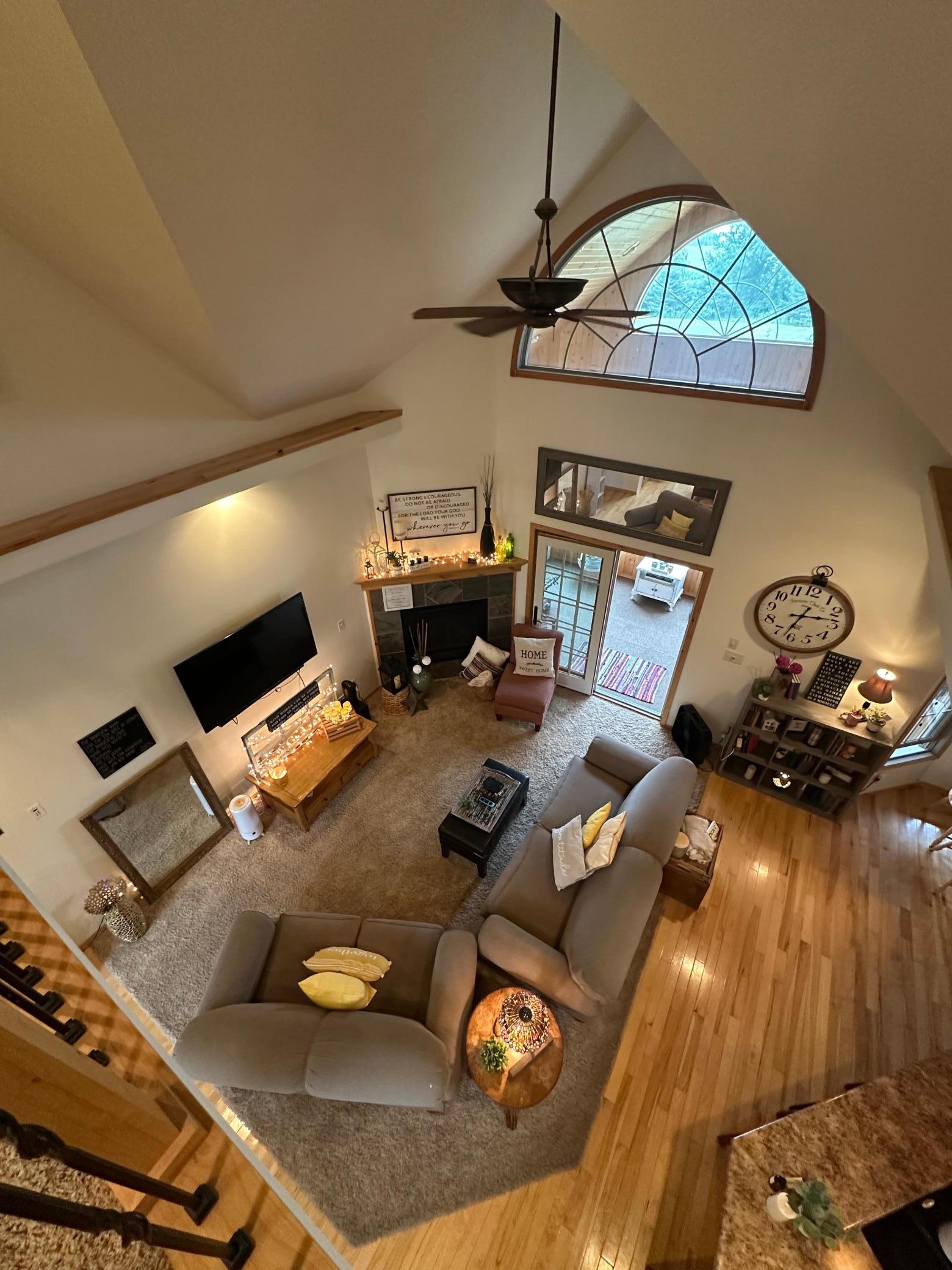 Beautiful vaulted ceilings.jpeg