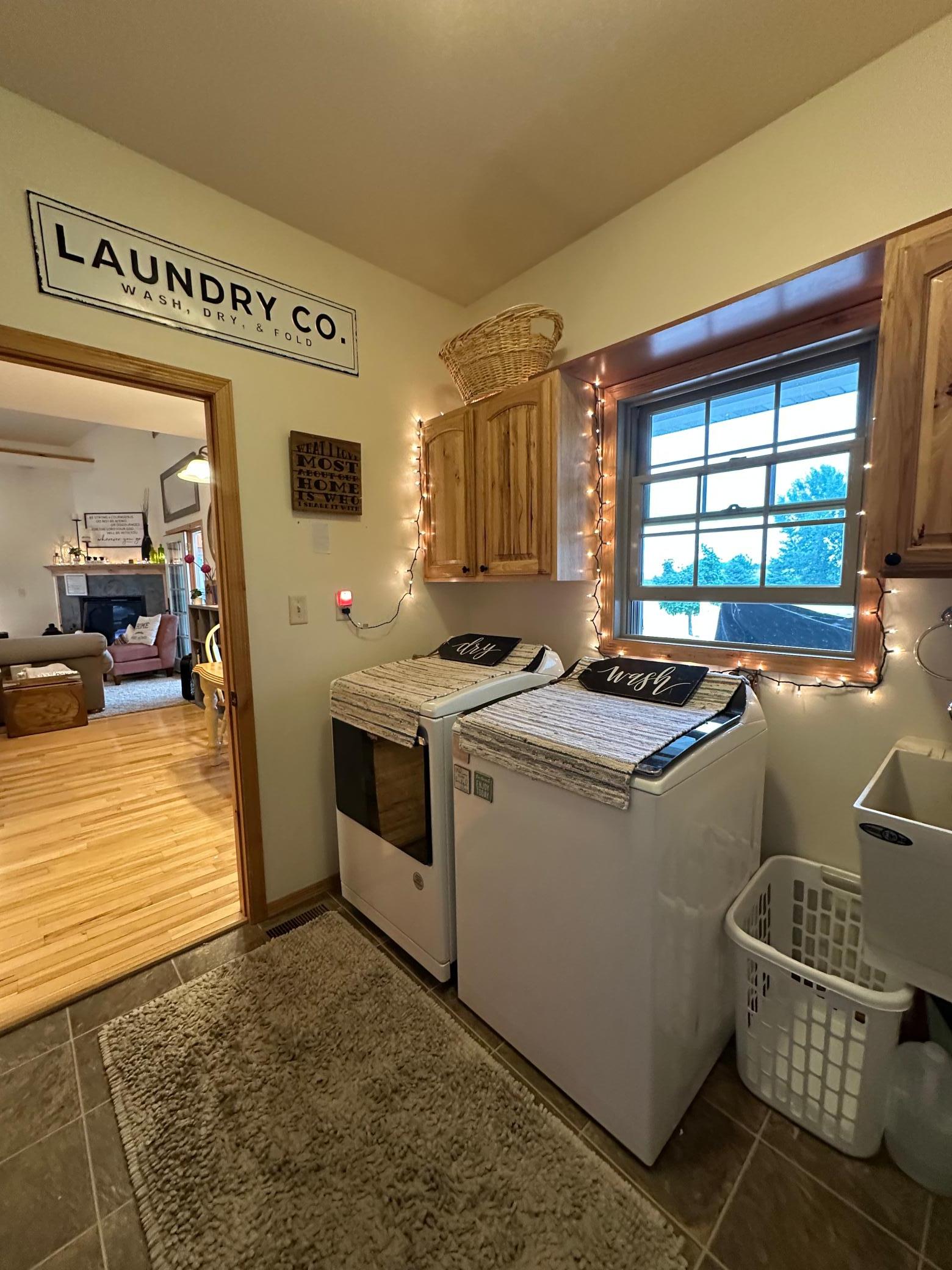 Main floor laundry room.jpeg