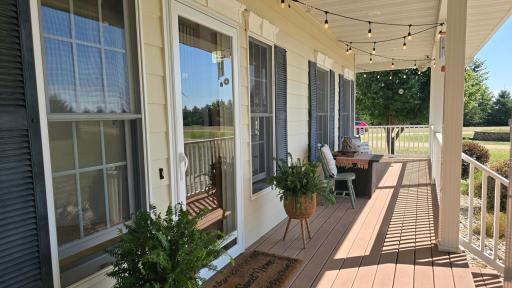 porch.jpg