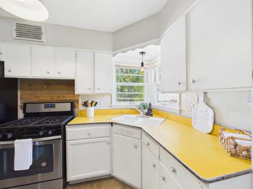 122 30th Avenue N, Saint Cloud, MN 56303