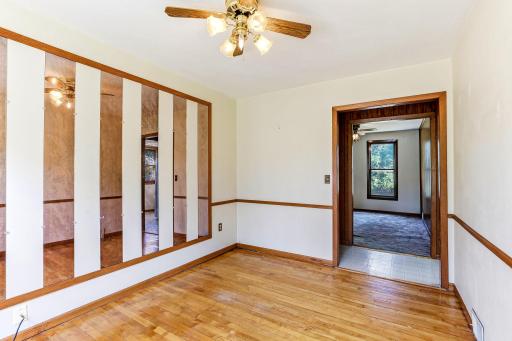 1140 Griffin Avenue, Mahtomedi, MN 55115