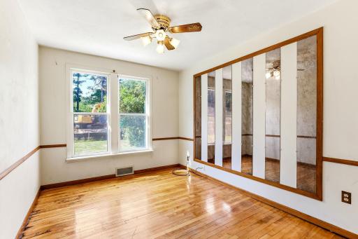 1140 Griffin Avenue, Mahtomedi, MN 55115