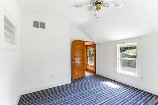 1140 Griffin Avenue, Mahtomedi, MN 55115