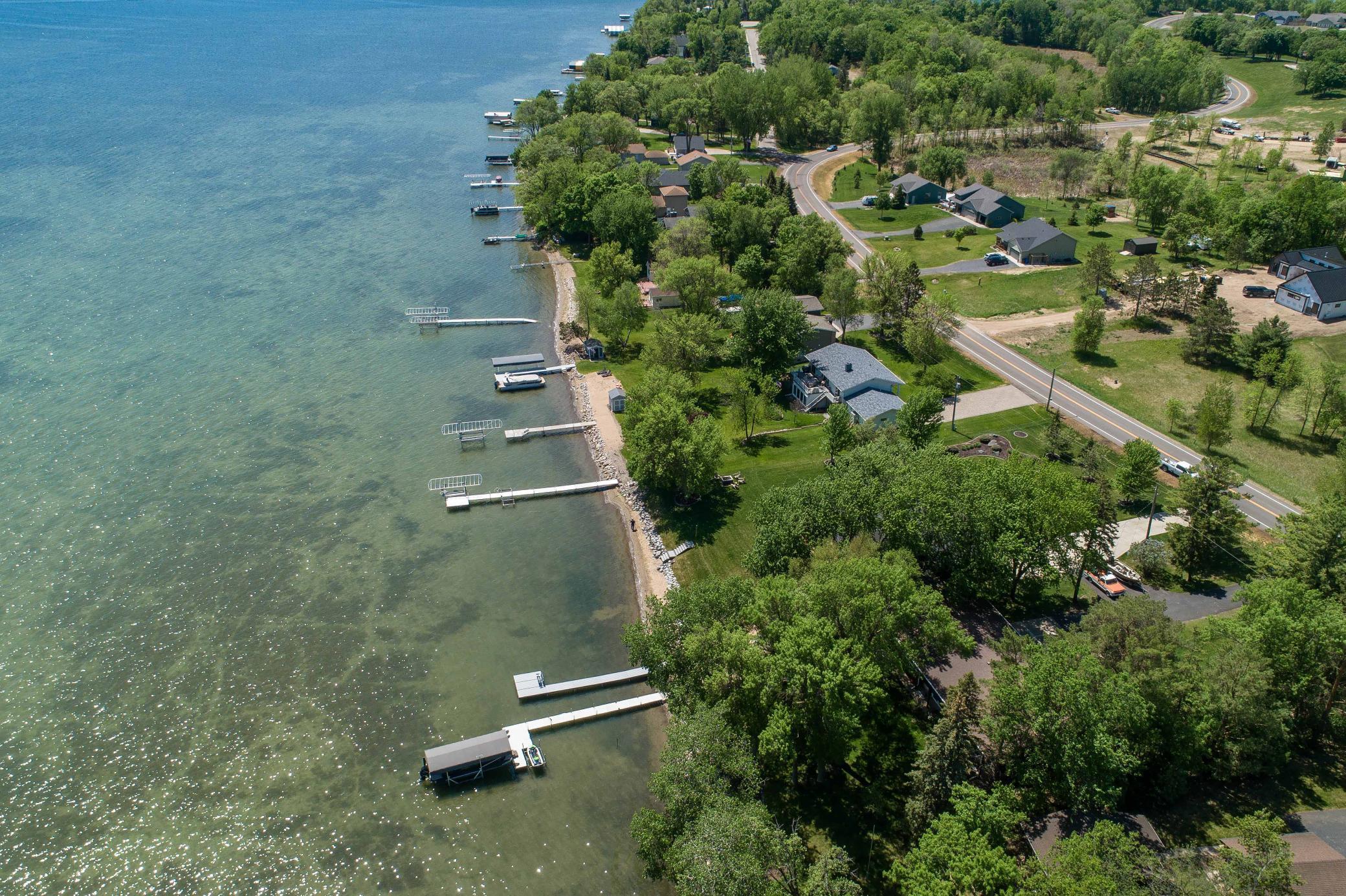 736 Shorewood-327.jpg