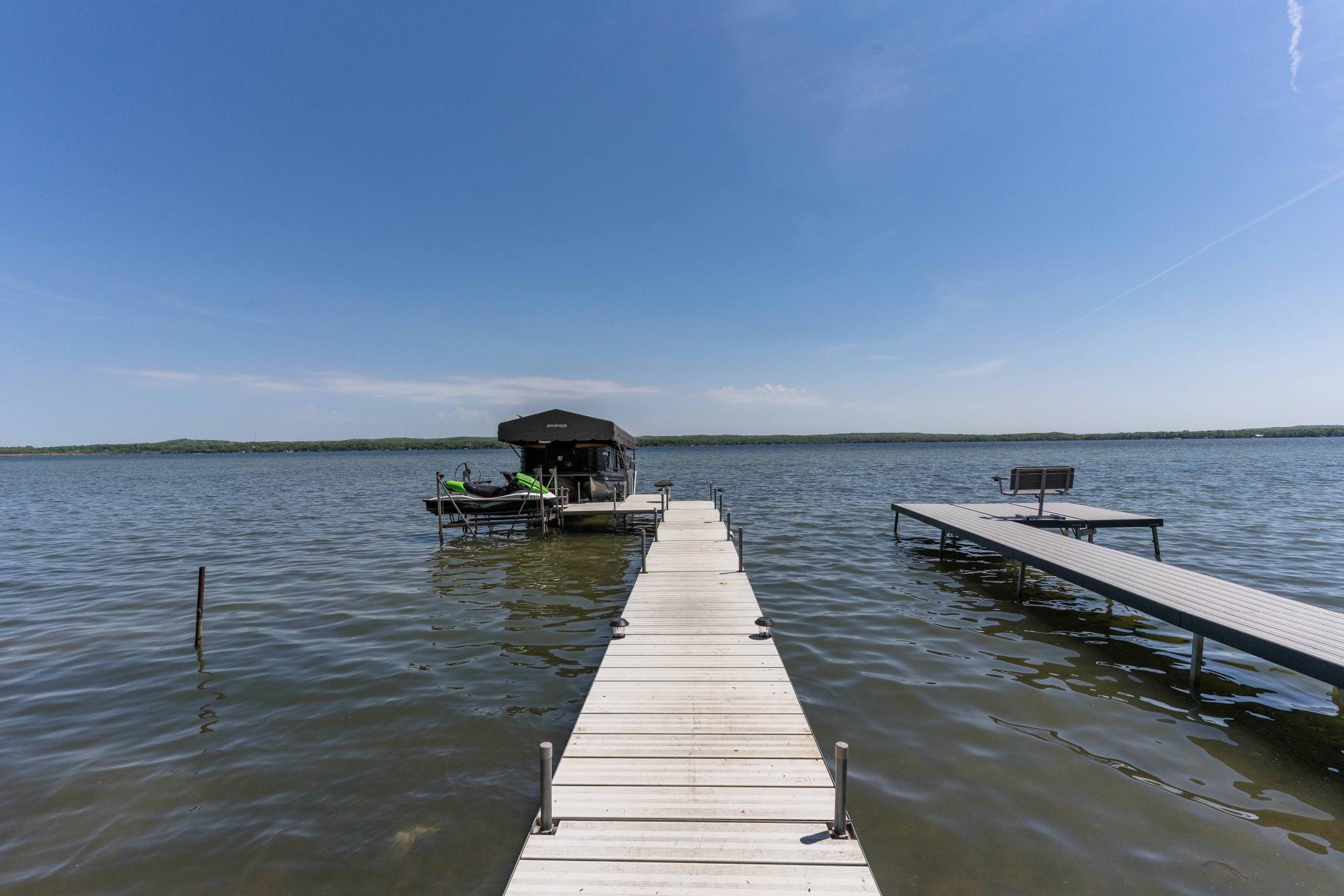 736 Shorewood-319.jpg