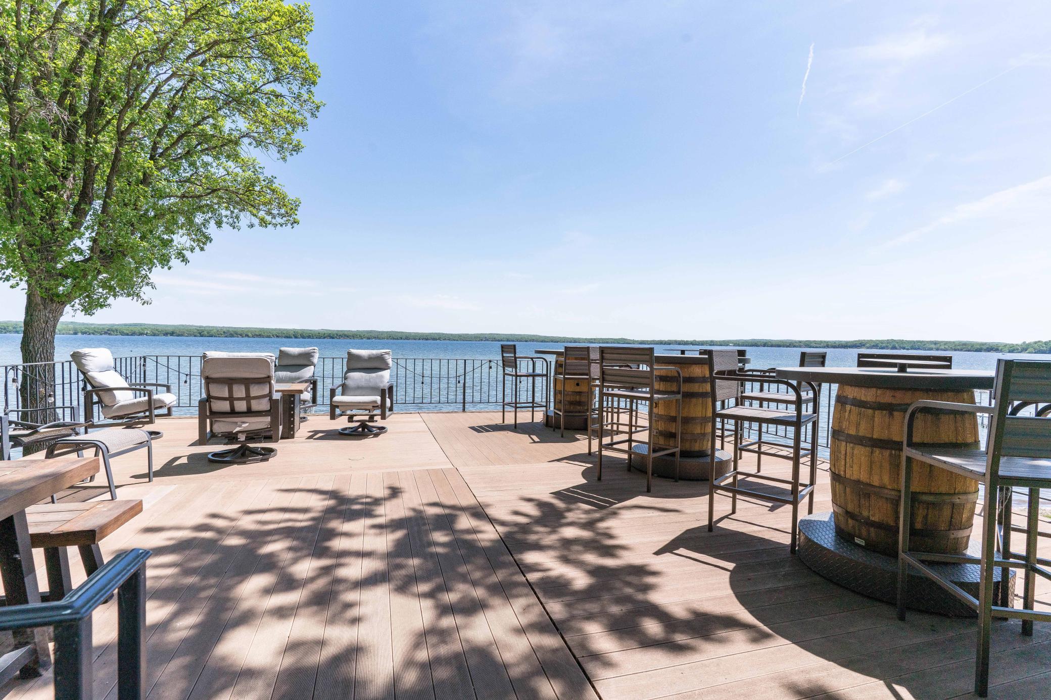 736 Shorewood-308.jpg