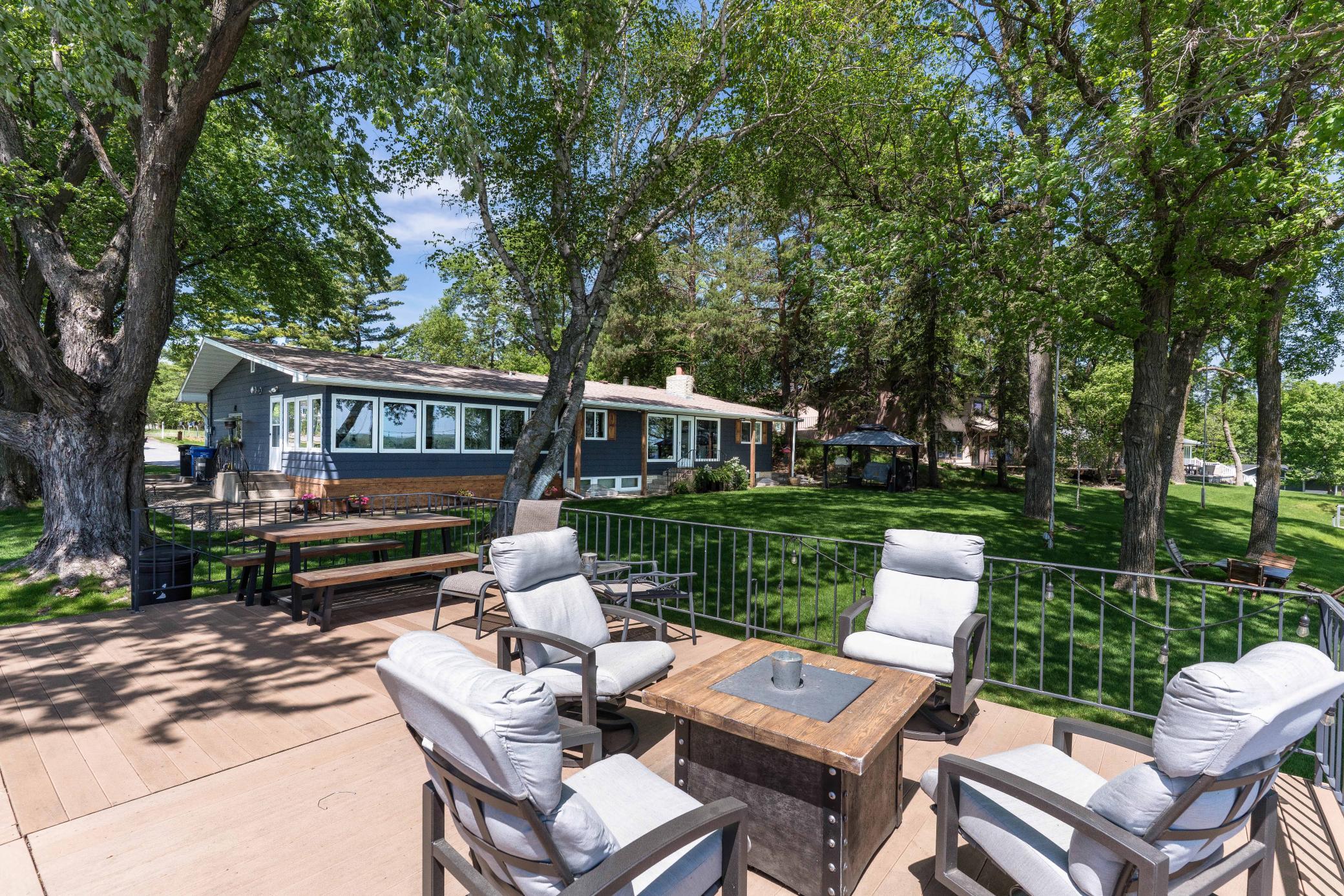 736 Shorewood-309.jpg