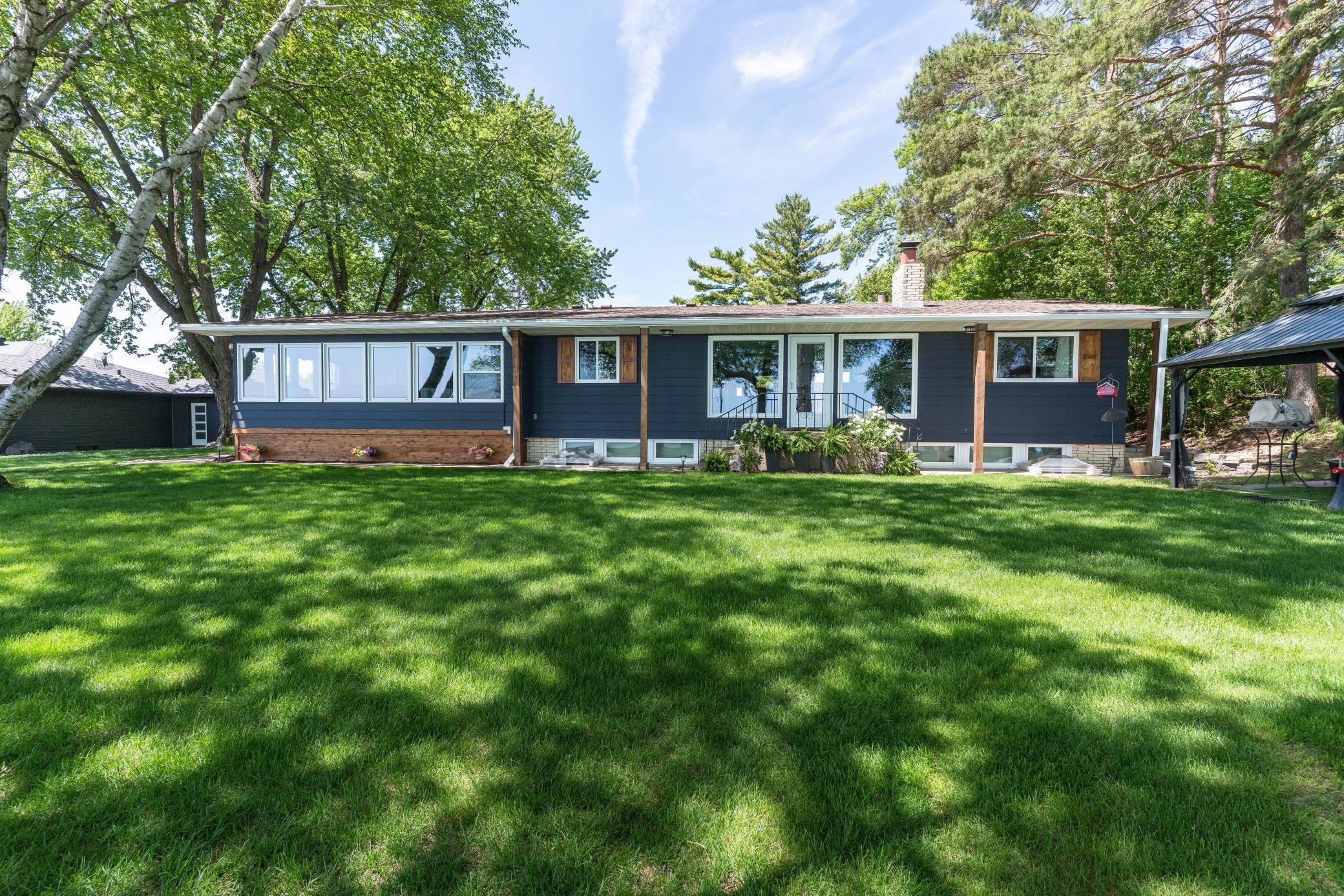 736 Shorewood-313.jpg