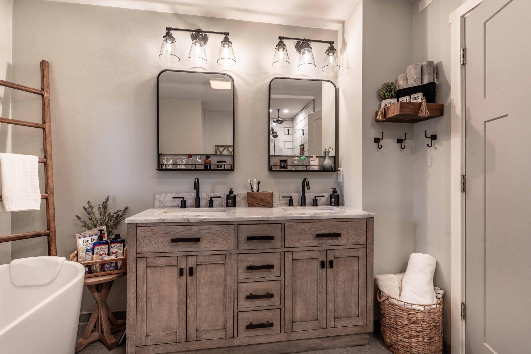 736 Shorewood Dr DL-229.jpg