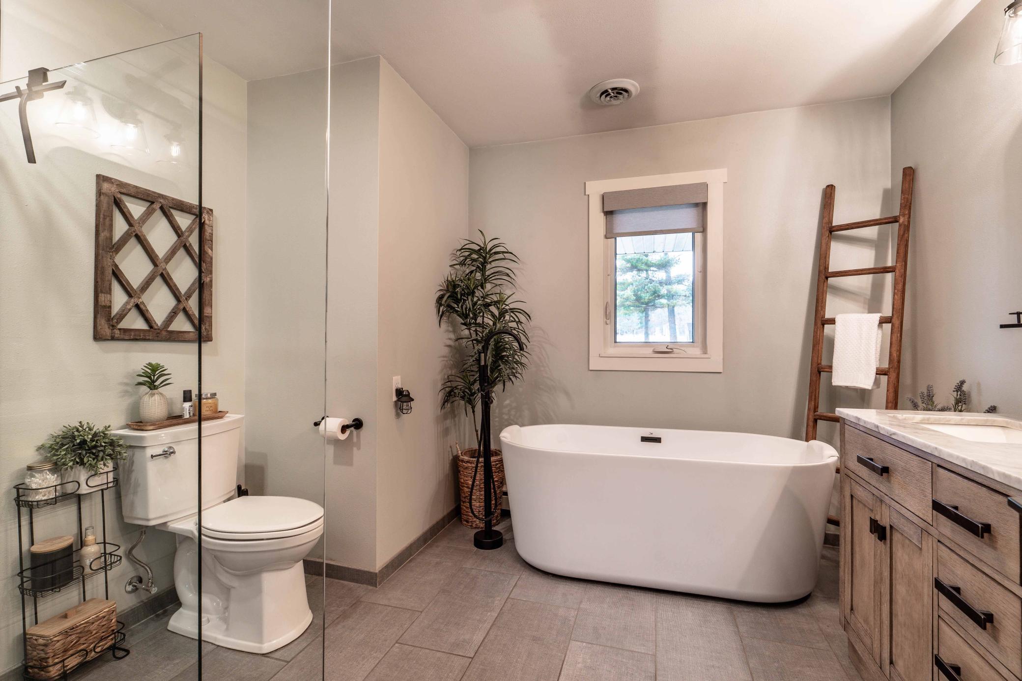 736 Shorewood Dr DL-226.jpg