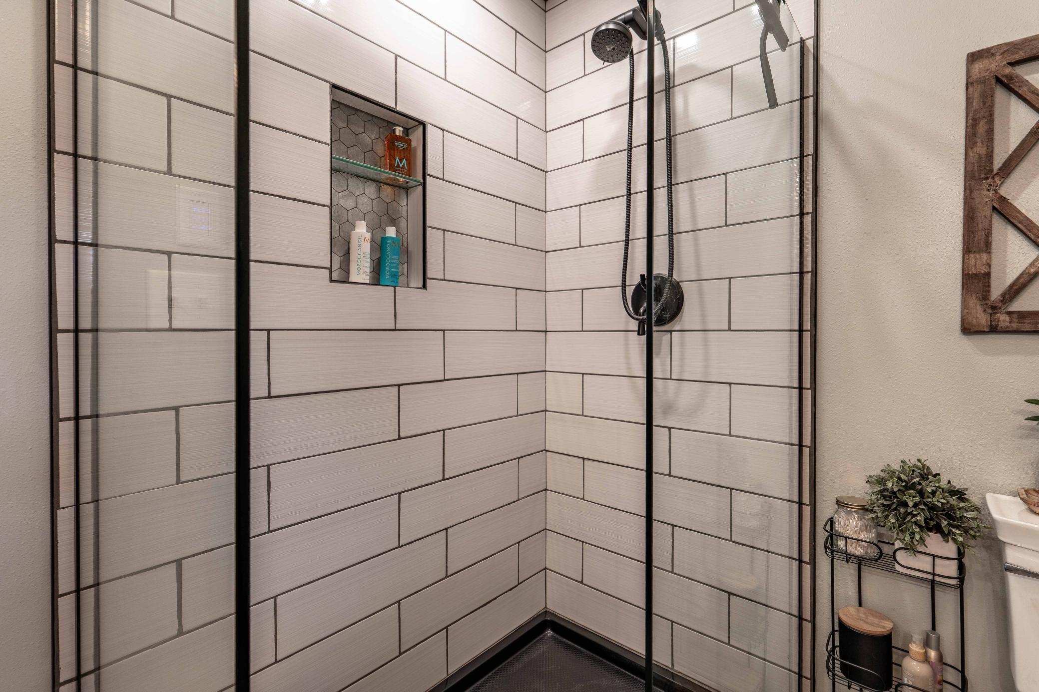 736 Shorewood Dr DL-228.jpg