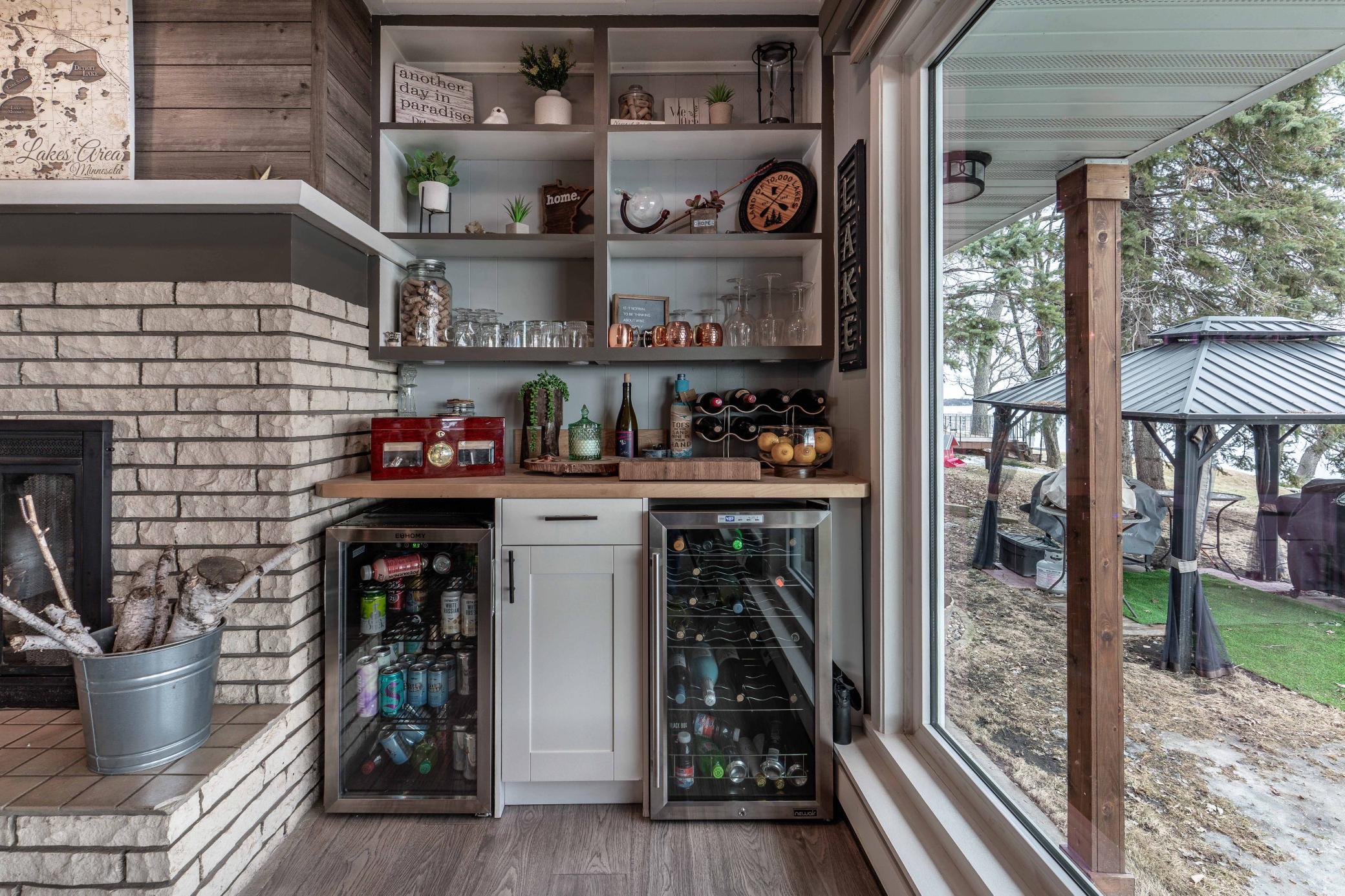 736 Shorewood Dr DL-209.jpg