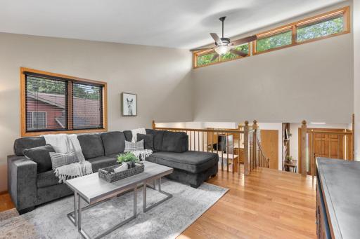 28-web-or-mls-1536 Prairie Hill Rd-28 - Copy.jpg