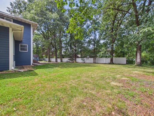 2527 Colony Circle, Saint Cloud, MN 56303
